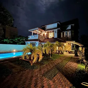 Grand Royal Guest house